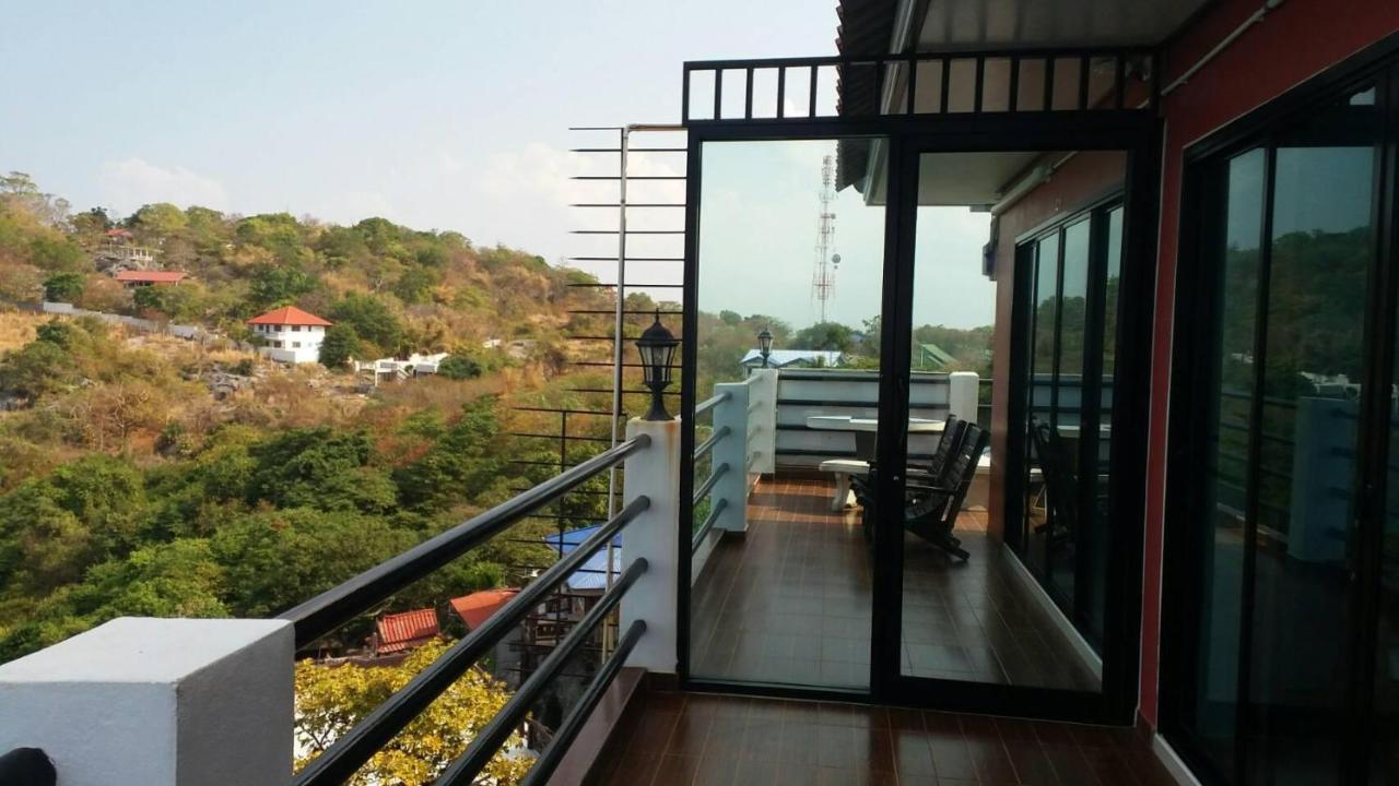 Ocean View Resort - Koh Sichang Εξωτερικό φωτογραφία